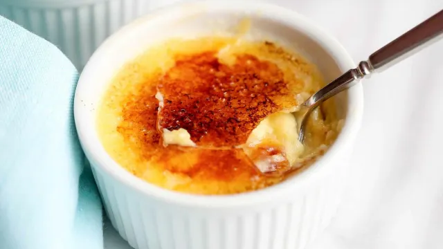 露營食譜2026  8 個簡易高質露營食譜 露營早餐主菜甜品！