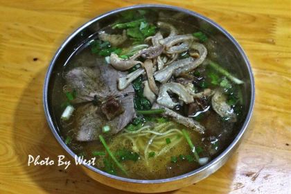 花溪飛碗牛肉粉