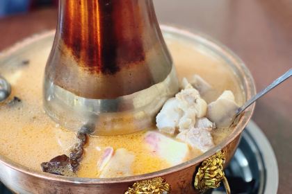 Xueyucangjia Hot Pot (zong)