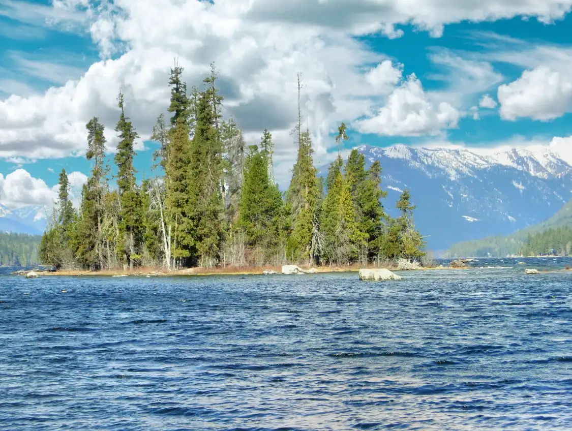 Hotels near Lake Wenatchee State Park