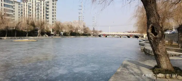 Hotels near Laizhou Hebin Park