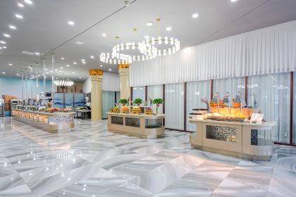 乌素特水上雅丹梦幻星空野奢度假酒店·雅丹之夜