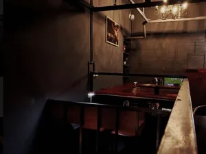 A01 Whiskey&Cocktail Bar