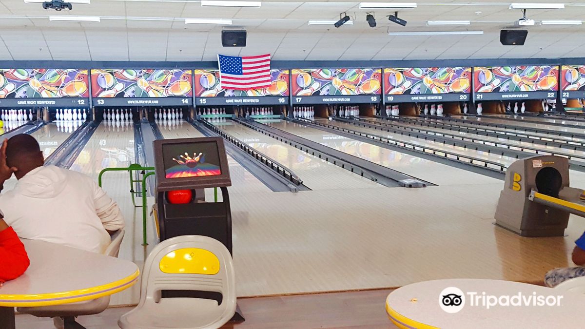 Hijinx: The Funtivity Spot | Bowling, Laser Tag, Arcade Games, Ropes Course, Playground | JT's Grill Restaurant
