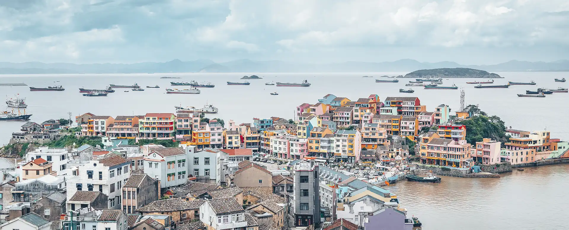 Hotels near Wenling Shitang Peninsula Tourist Resort