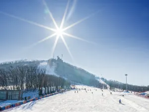 Changchun Temple Xiangshan Ski Resort