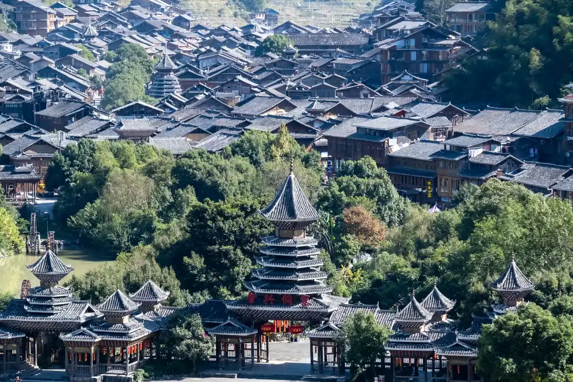 조흥동채-고루군 주변 호텔