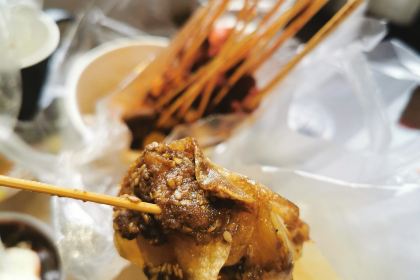 小朱麻辣串(益民街店)