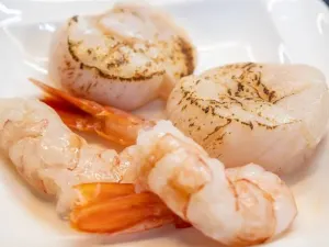 Wanlong Raw Fish Shop