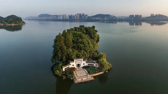 huang shi ci hu sheng ji feng jing ming sheng qu