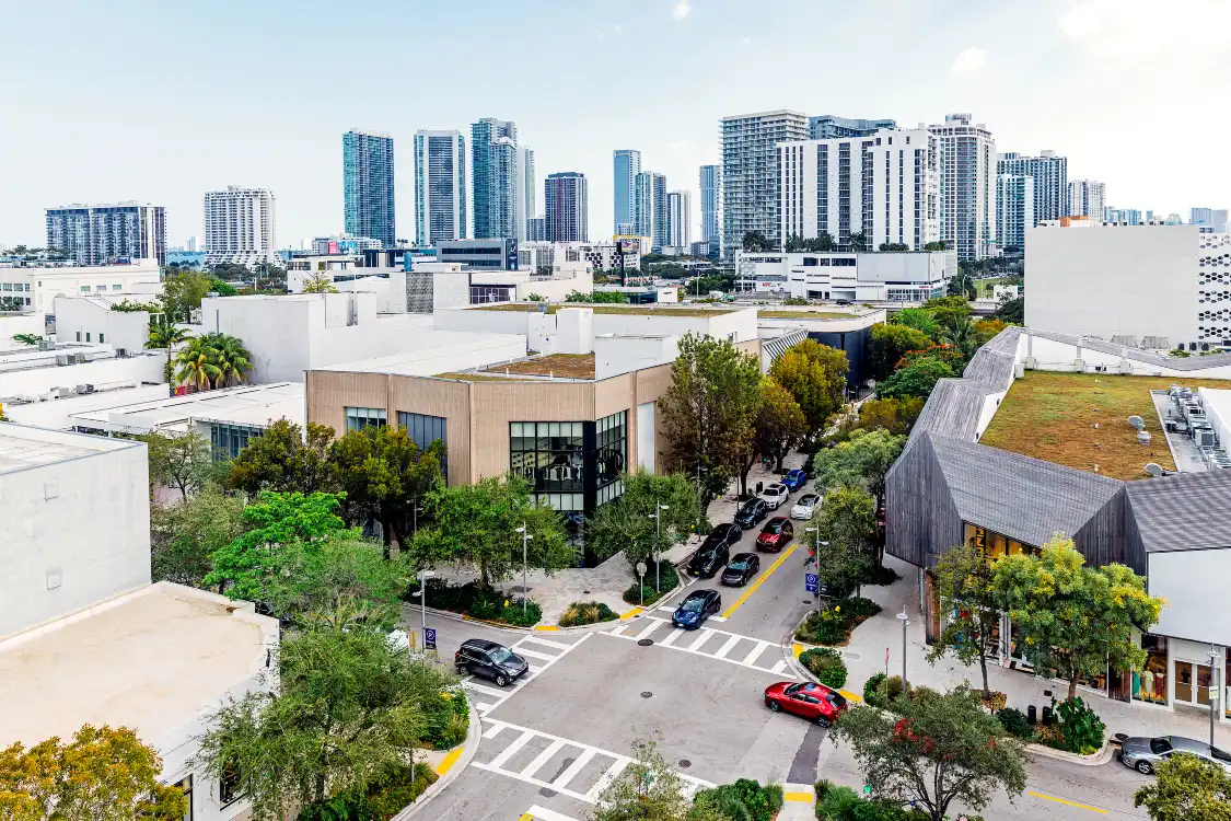 Hotels near Miami Design District