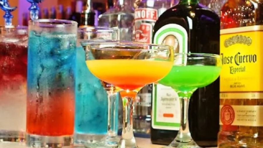 Moon Walk Shijo Karasuma