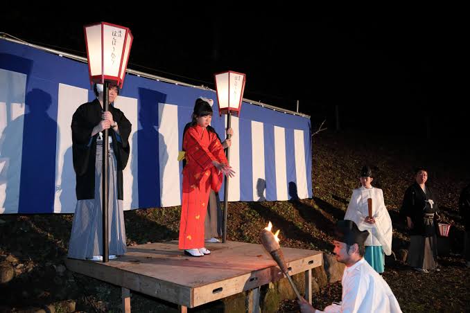 Yuwaku Bonbori Festival | Kanazawa