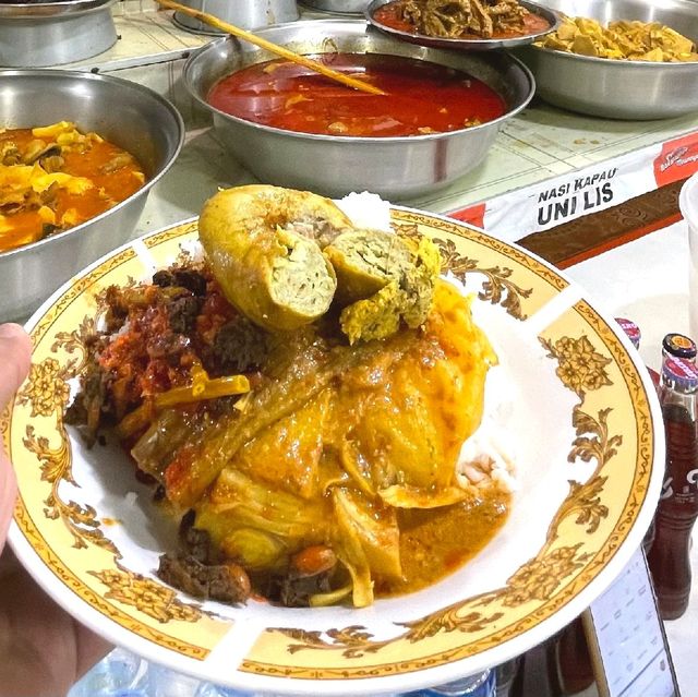 Authentic Nasi Kapau!