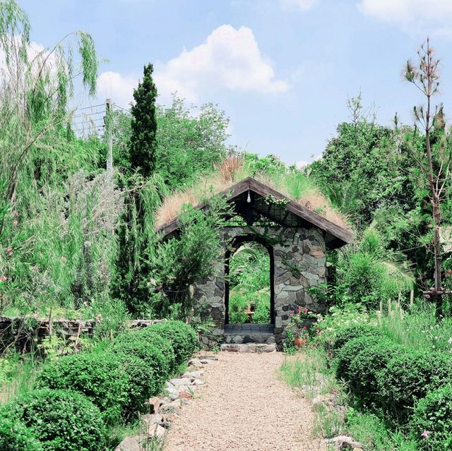 คาเฟ่สไตล์​ตะวันตก