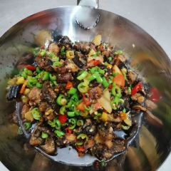 土笆碗土菜馆 User Photo
