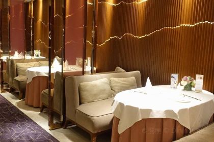 Yue Chinese Restaurant