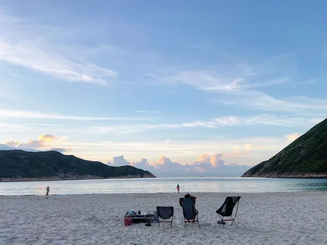 【沙灘露營攻略】2026沙灘露營地點⛺、海邊營地推薦！新手露營裝備清單 