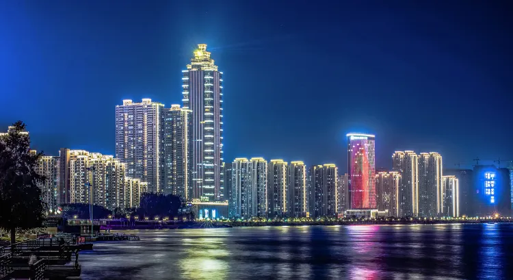 4-Star Hotels in Wuhu