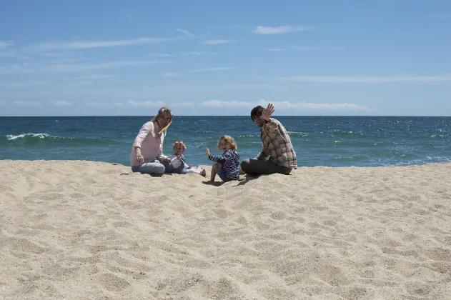 Agos Boracay Rooms + Beds