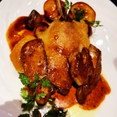 YI LOUNGE User Photo