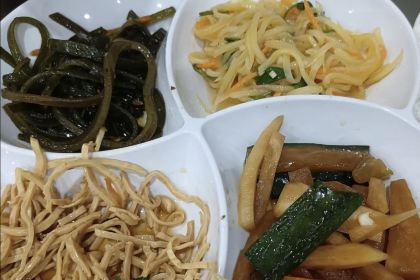 大东北饺子馆(中南店)