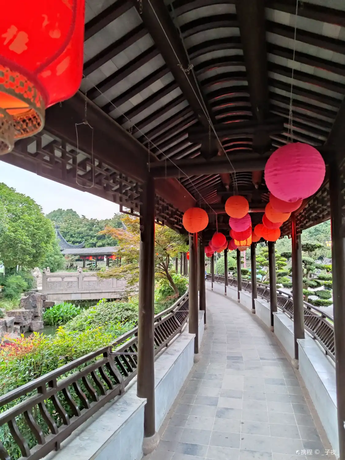 Hotels near Huaxi Park