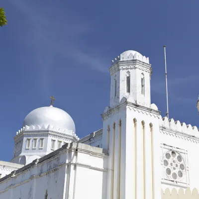 Hotel dekat Masjid Omar Al - Farouq