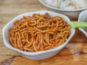 XIAN YI PIN BAO ZI PU