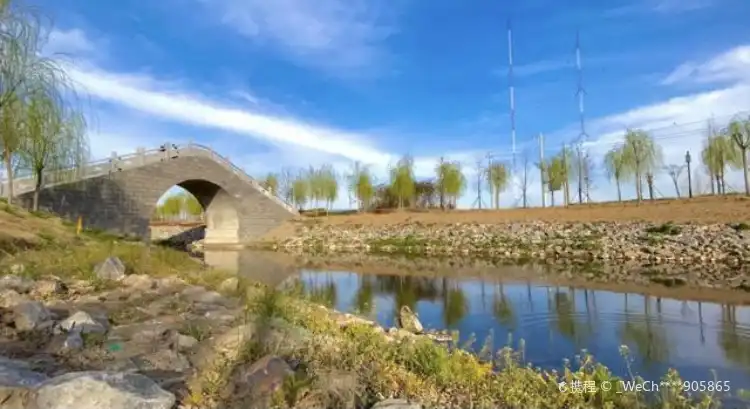 Hotels near Lanwan Park