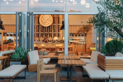 COMMUNE MUSEUM幻师臻选(海上世界文化艺术中心店)