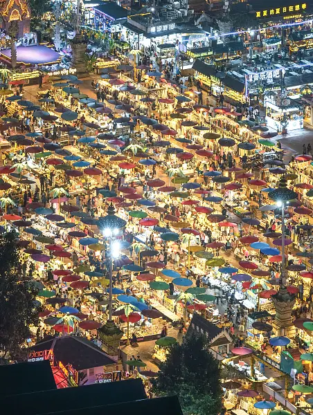 Night markets in Xishuangbanna