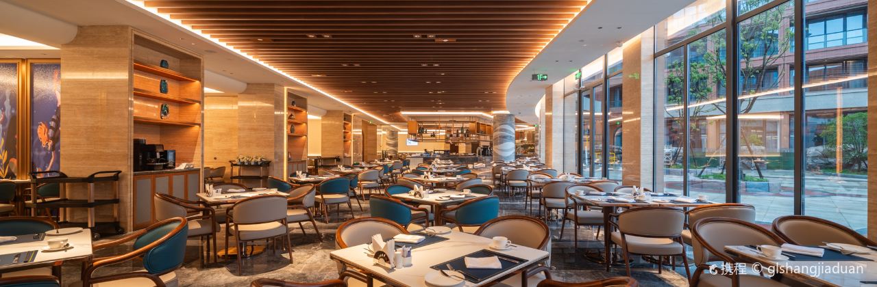 舟山長喬鵜鶘度假酒店·領航鯨