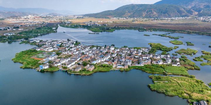 Dali West Lake