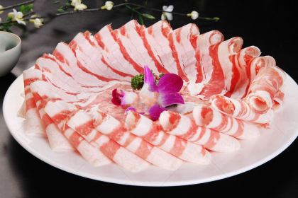 东升涮肉旋转餐厅