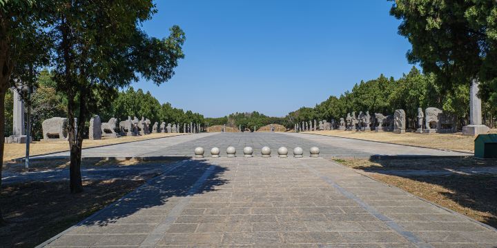 Yongding Mausoleum