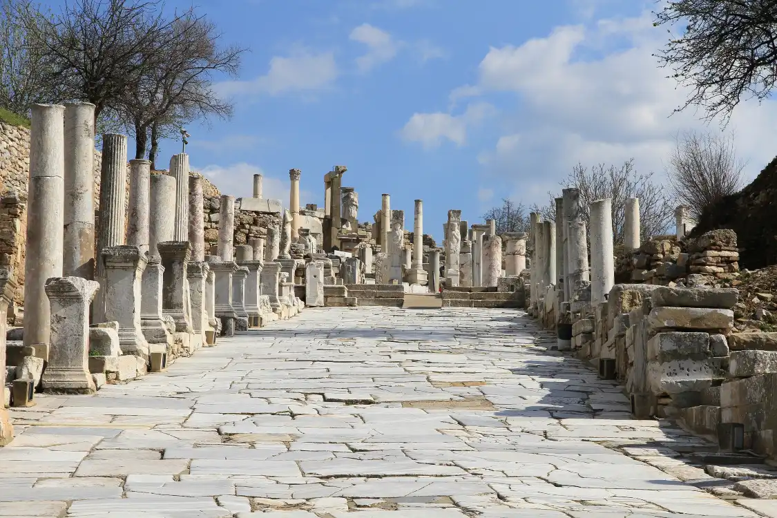 Hotels near Ephesus Archaeological Museum