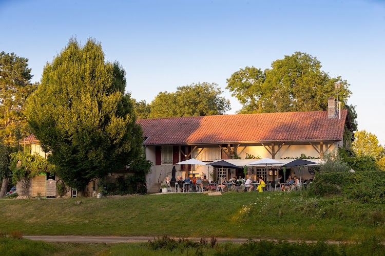 Camping Aux Rives du Soleil