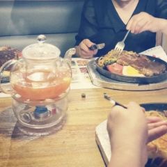 绿茵阁咖啡餐厅(新天地商业广场宜城店) 여행 사진