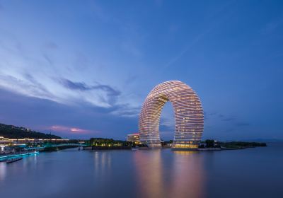 Moon Bay, Taihu Lake