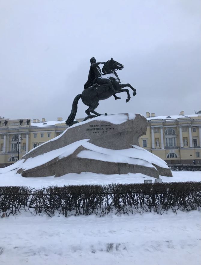 รีวิวที่เที่ยวเซนต์ปีเตอร์สเบิร์ก Bronze Horseman คู่มือท่องเที่ยว