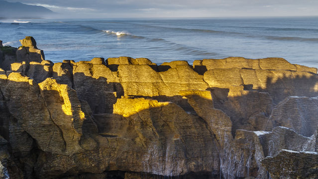 Pancake Rocks and Blowholes Walk