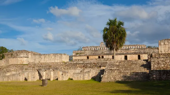 Piramide della Luna