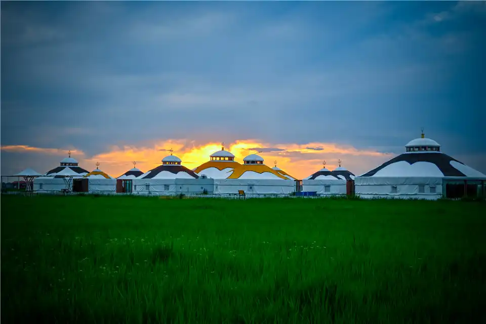 2_Zhongdu Original Grasslands Resort (Southeast Gate)
