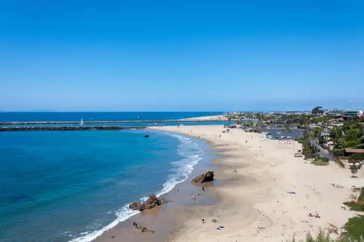 Hotels near Corona Del Mar State Beach Park