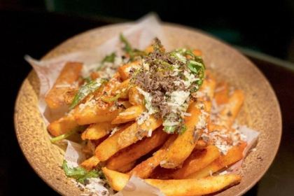 PetitChateau Wine&Bistro