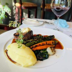 WineSellar & Brasserie User Photo