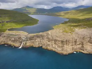 Lake Leitisvatn