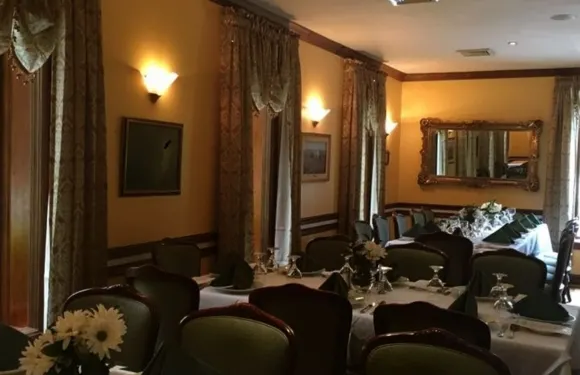 Old Croton Bar & Grill