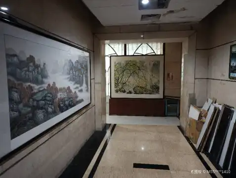 Hotels near Hebei Taihang Art Gallery
